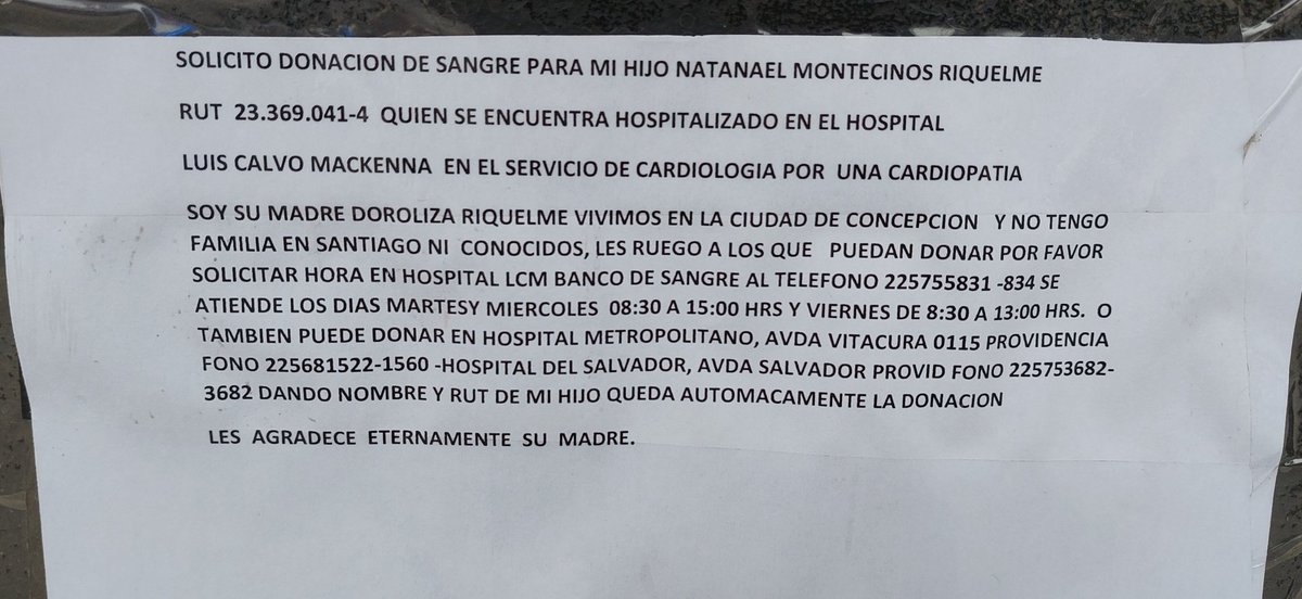 GiselleConcha's tweet image. Me encontré con esto en un kiosko mientras esperaba la verde. Por si pueden ayudar 🥺 No podría imaginar lo que sufre esa mamá