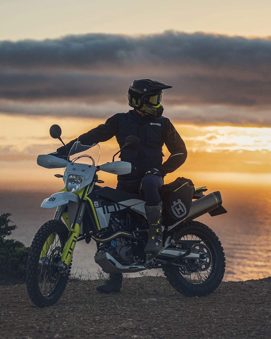 Husqvarna motorcycles 701 enduro deals