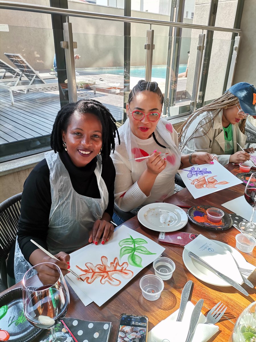 Phukazi Holdings πΏπ¦ (@phukazivenues) on Twitter photo Great one <a href="/naledi_art/">Naledi Art</a>, well executed!! π¨ποΈπ·π
#sipandpaint #NalediArt #PhukaziVenues #PhukaziLocations #art #fun #memories Great one <a href="/naledi_art/">Naledi Art</a>, well executed!! π¨ποΈπ·π
#sipandpaint #NalediArt #PhukaziVenues #PhukaziLocations #art #fun #memories