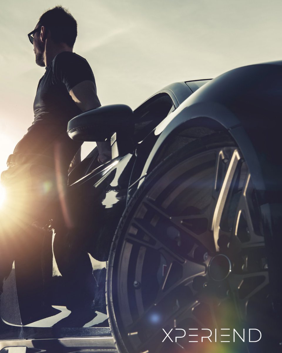 Somos el único Club de Inversores que hacemos que la inversión inmobiliaria y vacacional sea accesible para todos. 

🚀 Fácil, rápida, legal y segura.
🚀 Pequeños y medianos inversores.
🚀 Sin conocimientos previos en inversión, tecnología o fiscalidad.
🚀 Lo hacemos todo por ti.