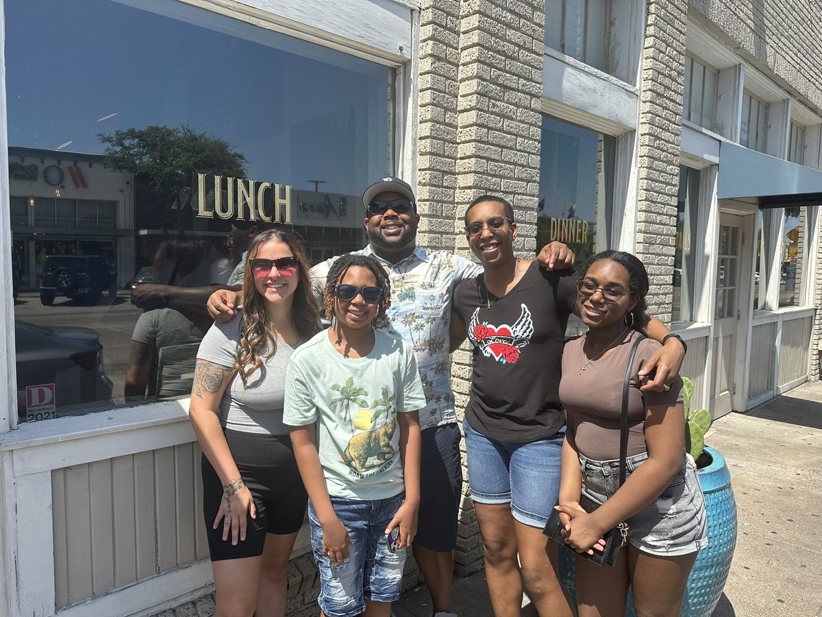 Kate Forrest (Tiffner) (@kateforrestatt) on Twitter photo Nothing like a #GoatSquad reunion in Dallas! This team was one of a kind! #OHPAreunion 🔥 @GLM_FIBER_GOAT <a href="/theladysmithers/">Shernea Smithers</a> Nothing like a #GoatSquad reunion in Dallas! This team was one of a kind! #OHPAreunion 🔥 @GLM_FIBER_GOAT <a href="/theladysmithers/">Shernea Smithers</a>