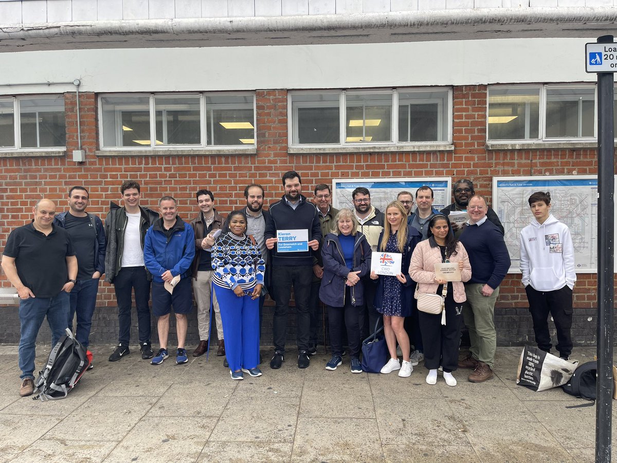 London South East Area Conservatives (@ldnsetories) on Twitter photo Thank you to all the amazing South East London Conservative activists campaigning today, including with <a href="/Councillorsuzie/">Susan Hall AM</a>! Thank you to all the amazing South East London Conservative activists campaigning today, including with <a href="/Councillorsuzie/">Susan Hall AM</a>!