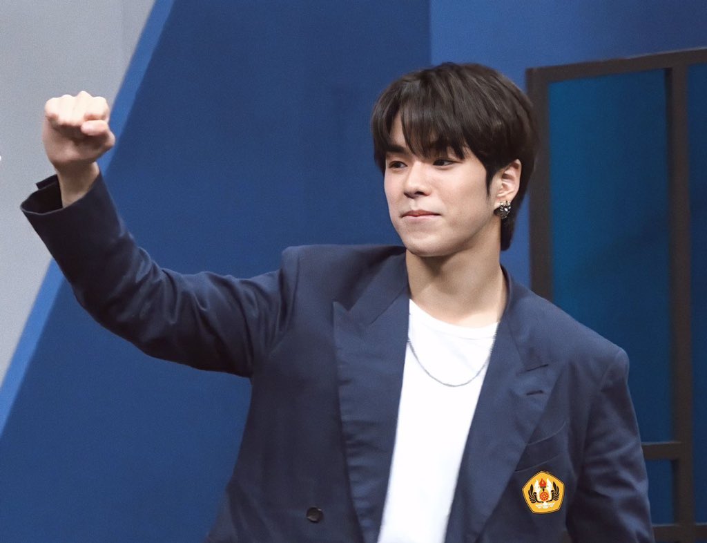 jarscrash's tweet photo. Halow! akhirnya aku mutusin buat jadiin akun ini jadi akun #studytwt 
So, let's be moots and saling support &amp; study bareng!

🚀📚:
𖠋 U can call me jar
𖠋 Full gapyear 23
𖠋 04l, 2023
𖠋 Soshum

help like/rt, thank youu!🩶
#AMBISVERSE  #studytwt  #gapyear  #ambistwt #studyacc https://t.co/Ac3ix4MCz3