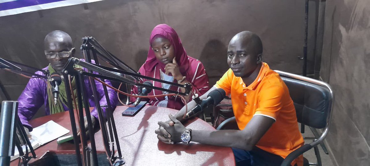 Pjep_Sr_Vbg's tweet photo. #CampagneMediatiqueetDigitaleLoiSR
Nous sommes passés sur l'emission *Citoyenneté Active* de la radio #Benso pour parler de la loi SR, ses insuffisances et de notre proposition de reforme adressée à l' @ONASR.
#TouspouruneloiSRplusinclusive https://t.co/OPoHdkDNl3
