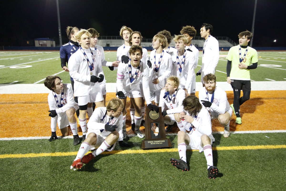 IHSA_IL's tweet photo. It takes #determination and #teamwork. 

Defending Boys Soccer champs - 
⚽️1A - QUINCY NOTRE DAME 
⚽️2A - PEORIA NOTRE DAME 
⚽️3A - NAPERVILLE CENTRAL 

#FALLSPORTS #IHSA https://t.co/WtaGBr4Sgd