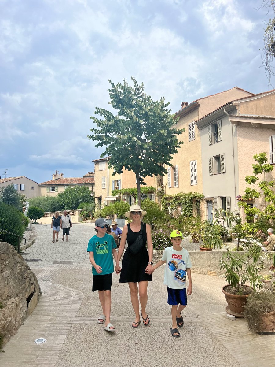 Grasse and Mougins are two charming hill top towns just off the coast in the Cotes d’Azur. 
I fell in love with tiny Mougins and made my own custom perfume in Grasse. 
Mougins is full of amazing artists, lovely restaurants and adorable back alleys. Perfect for a glass of rosé.