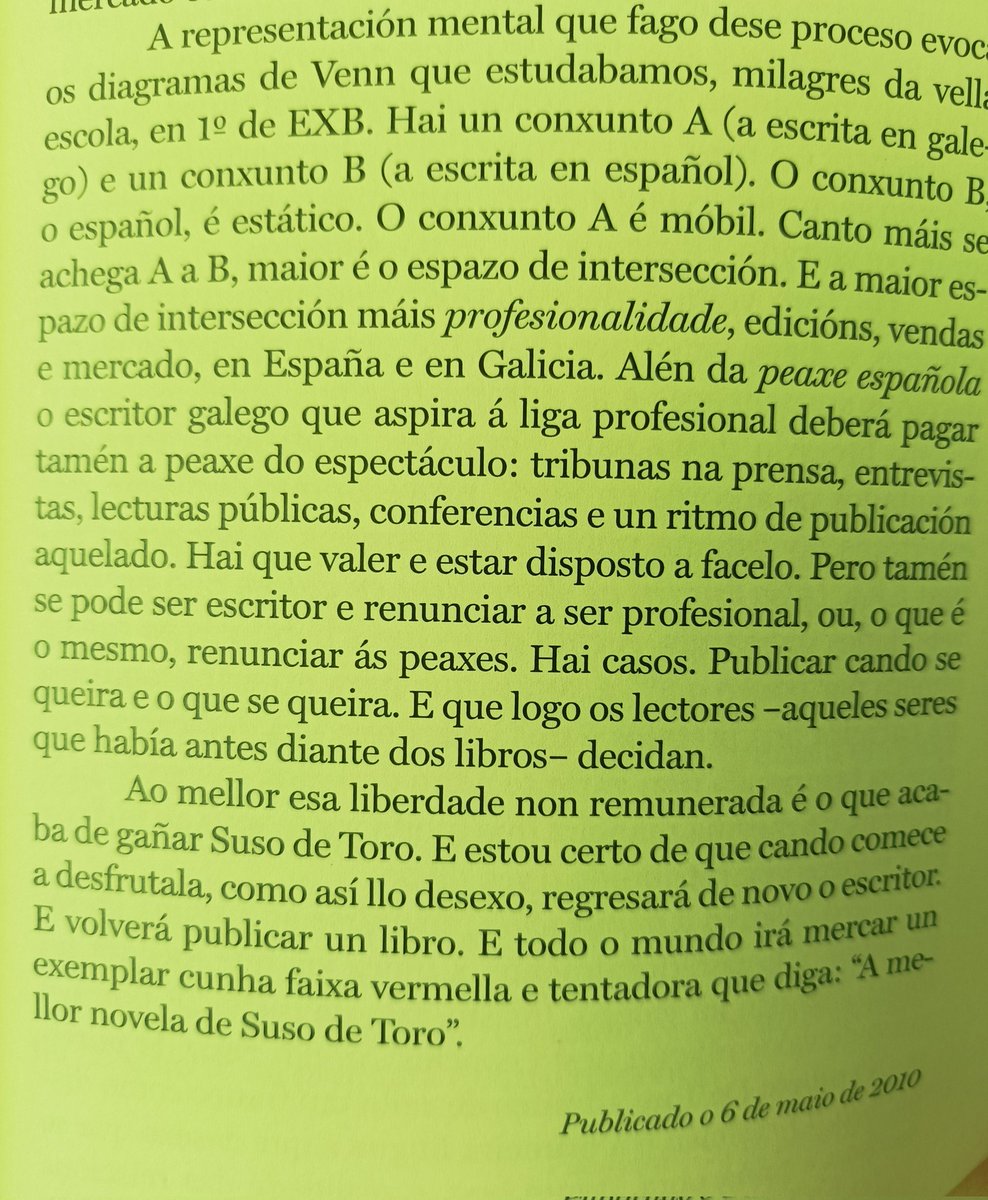 O que me fascina de 'A festa equivocada' é o efecto eco da voz de <a href="/franplorenzo/">Fran P. Lorenzo</a>. O que escribiu hai 15-13 anos resoa coma acabado de publicar.

E logo escribe da hostia, pero iso non é sorpresa.

(Ollo aí ao que augura sobre a retirada de De Toro).