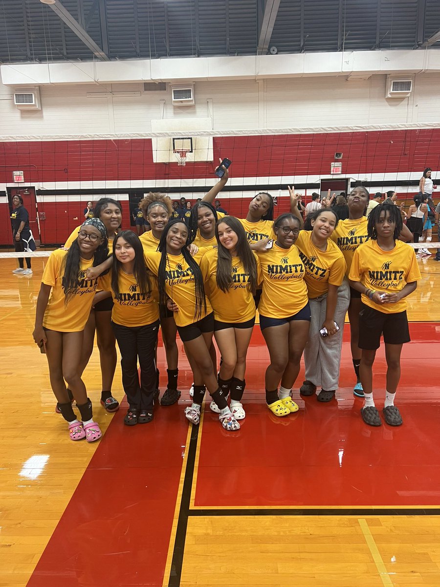 Awesome Job today to our junior varsity!  #gocoogs #cfnd #volleyball #nimitz