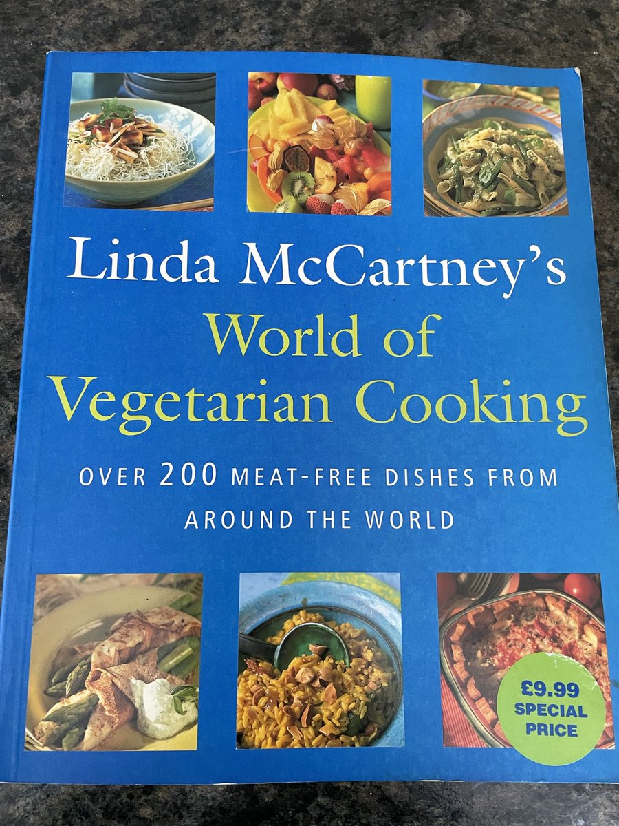 All set for another film night 🎥 Vegan green curry & Patak vegan naan 👵🏻, onion bhaji etc. My very old Linda McCartney book is easy to make vegan. I’m not sure the word existed when the book was published 🤔 #vegan #lindamccartney #curry #filmnight #guessthefilm 🧙🏼‍♂️💍3
