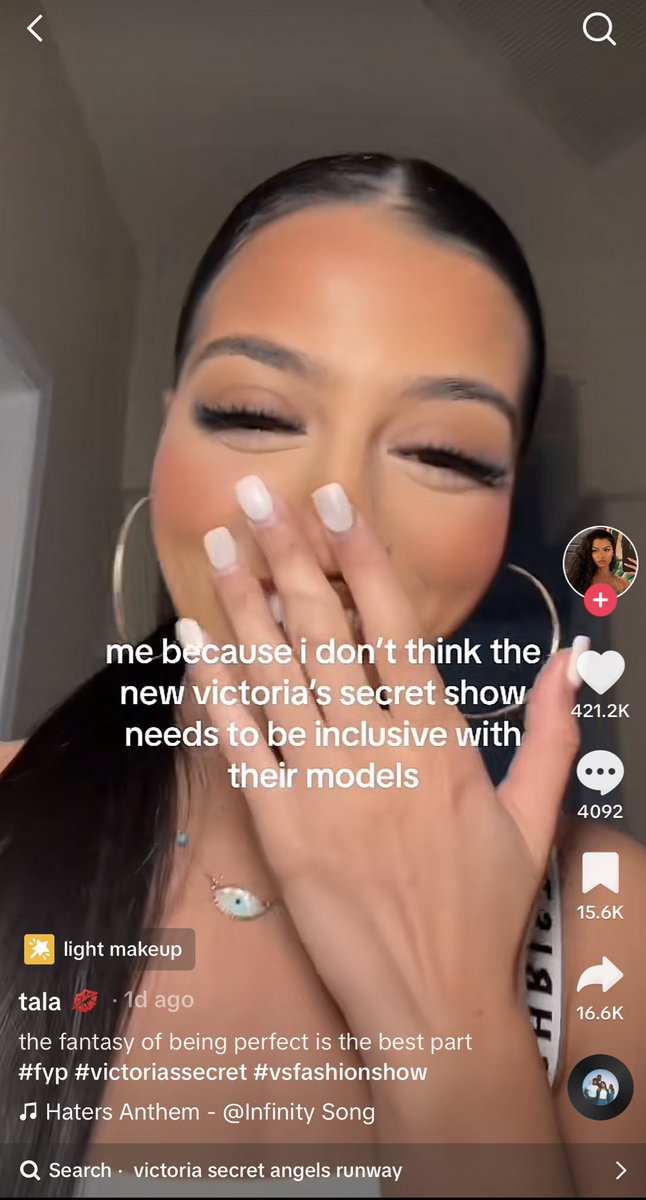 fatfabfeminist's tweet image. why do fat ppl bother y’all so much??