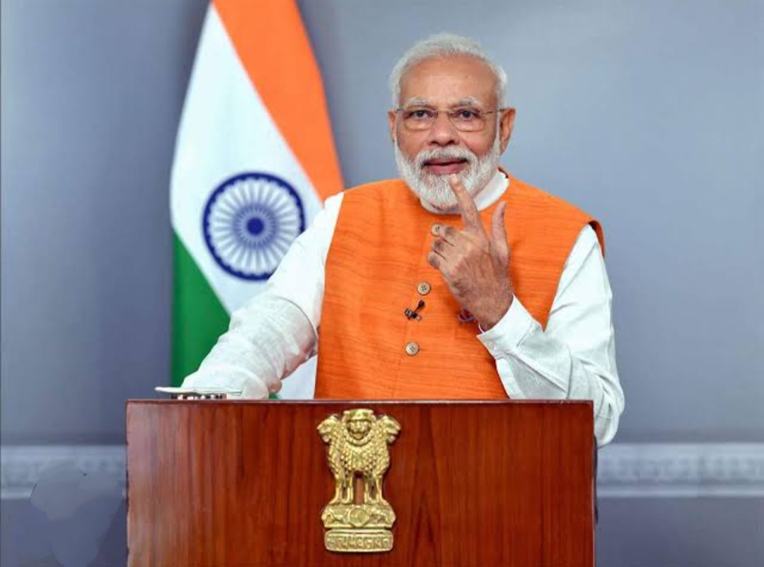 Dharmra09's tweet photo. One Nation One Tax ...  
One Nation One Education...
@narendramodi @arjunrammeghwal
#OneNationOneTax #OneNationOneEducation
#BJP #Congress https://t.co/oQL6QJo0Ej