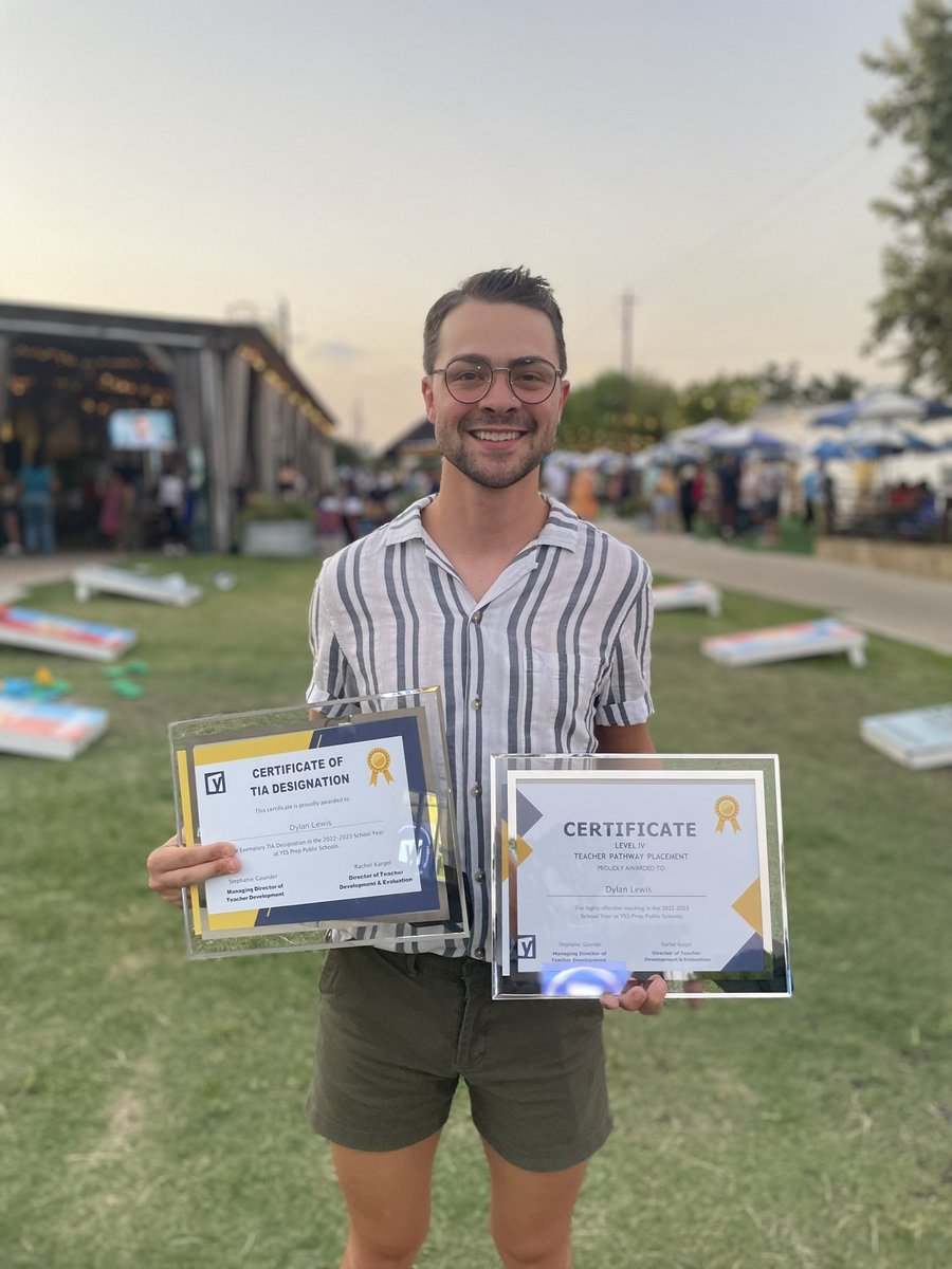 dylan_lewis3's tweet photo. Year 7! Honored to have earned Level 4 status and a recipient of Exemplar Status on the TIA scale! HUGE shoutout to my students for achieving over 80% passing on the AP Lit test!! #foREVer #FoundingTeacher #Educator #YESPrep https://t.co/eW5ZddEb2a