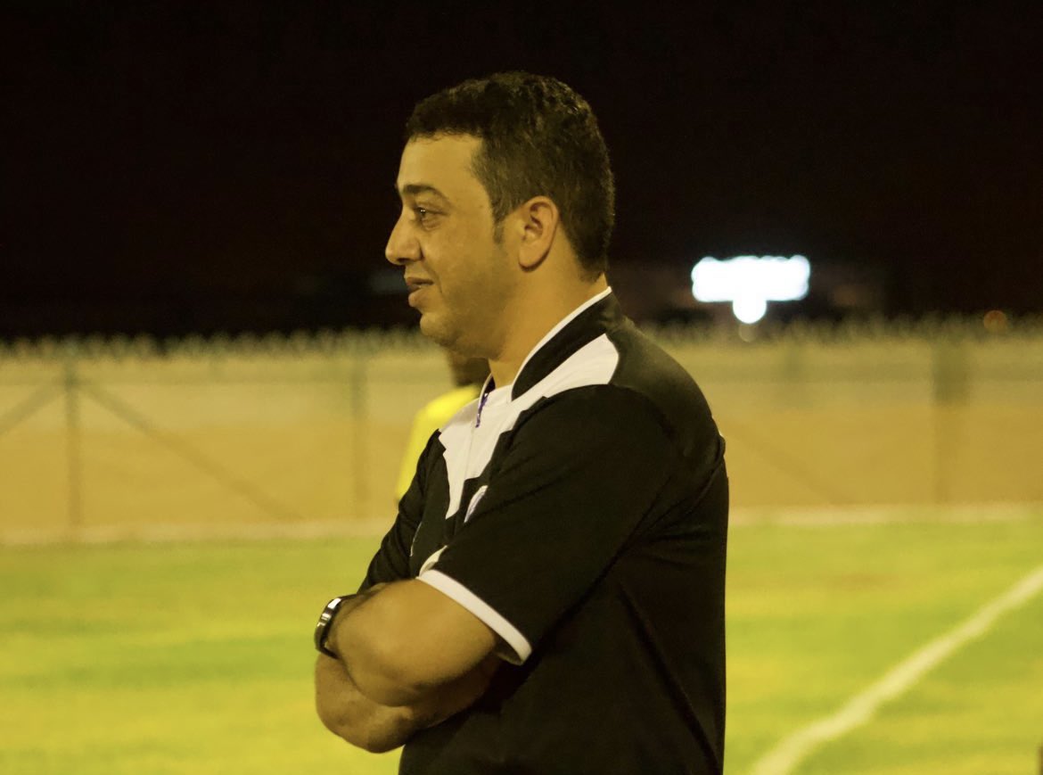 نتقدم بأصدق المشاعر وخالص عبارات التهنئة 

لإبن وادي محرم   الكابتن خالد بن العبد الرواحي   بعد تتويجه رفقة فريق هيل الرياضي ببطولة دوري الدرجة الأولى بنادي سمائل 

حقق الكابتن مسيرة رائعة منذ توليه حقبة القيادة  الفنيّة بفريق هيل 

متمنيين له دوام التوفيق و التفوق 
#الصقر