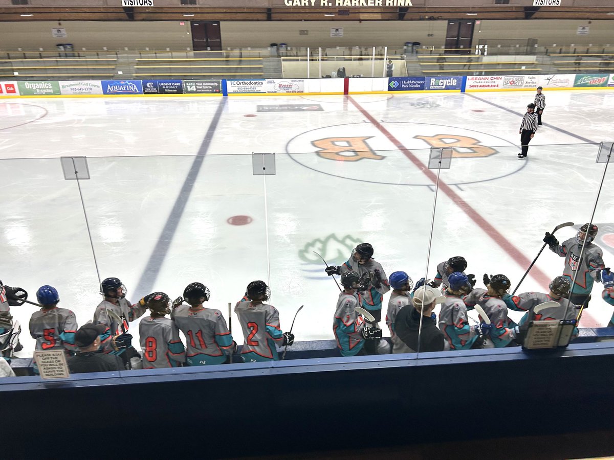⁦<a href="/RogersBantamAA/">Rogers Bantam AA</a>⁩ Tyson Miller gets the Sharks on the board 1 minute into the second here at Burnsville . 
Rangers lead 5-1 .