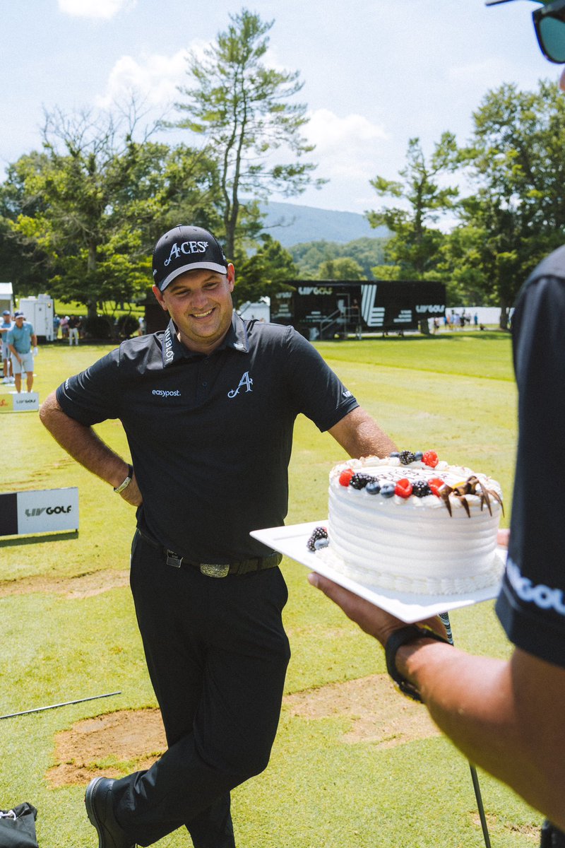 LIVGolfNation's tweet photo. Happy 33rd Birthday, Captain America!

Patrick Reed is a class act in every way. https://t.co/HmheTHT8xT