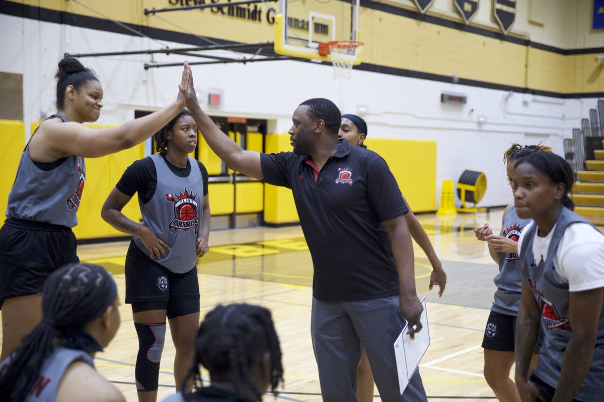 Congratulations to Flint Monarchs Head Coach Drey Wynn on being voted 2023 GWBA Coach of the Year. 

world.einnews.com/pr_news/united…