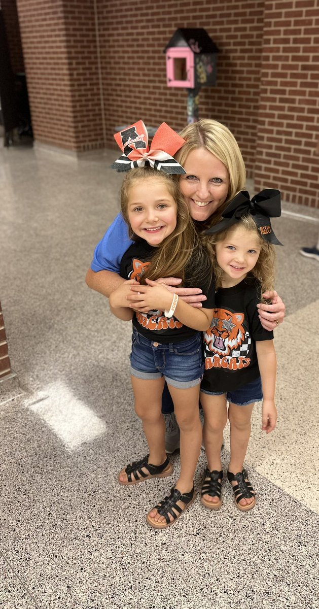 McCall_AledoISD's tweet photo. It was so good to see you all at Bearcat Nation 101! Stay tuned for our next event! #AllinAledo #McCallFamily #GrowingGreatness https://t.co/106CXqWteY