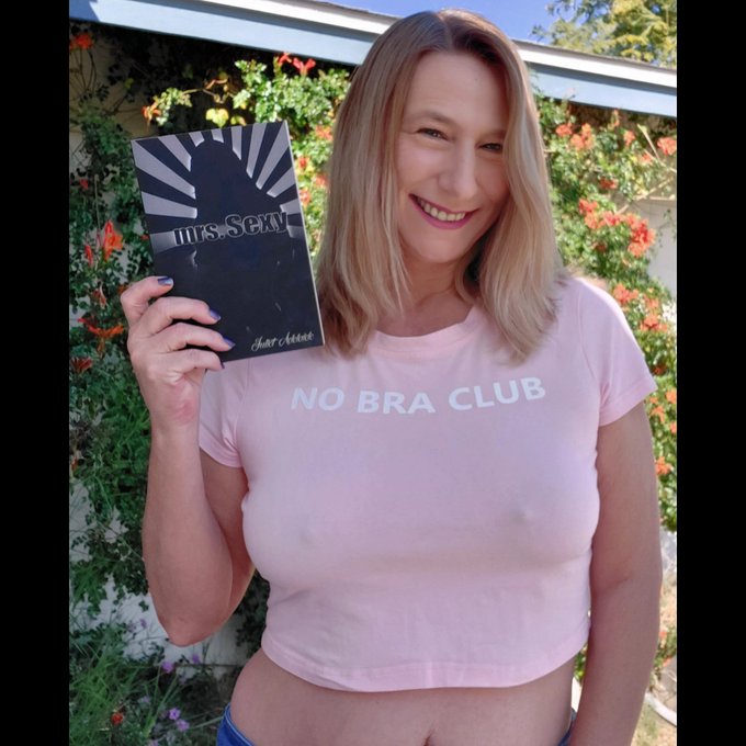 Follow my journey from monogamy to polyamory and becoming a hotwife! "mrs Sexy" by Juliet Adelaide  A<a href="/tag/book"class="tags"><span>#book</span></a><a href="/tag/books"class="tags"><span>#books</span></a><a href="/tag/polyamory"class="tags"><span>#polyamory</span></a><a href="/tag/nonmonogamy"class="tags"><span>#nonmonogamy</span></a><a href="/tag/hotwife"class="tags"><span>#hotwife</span></a>