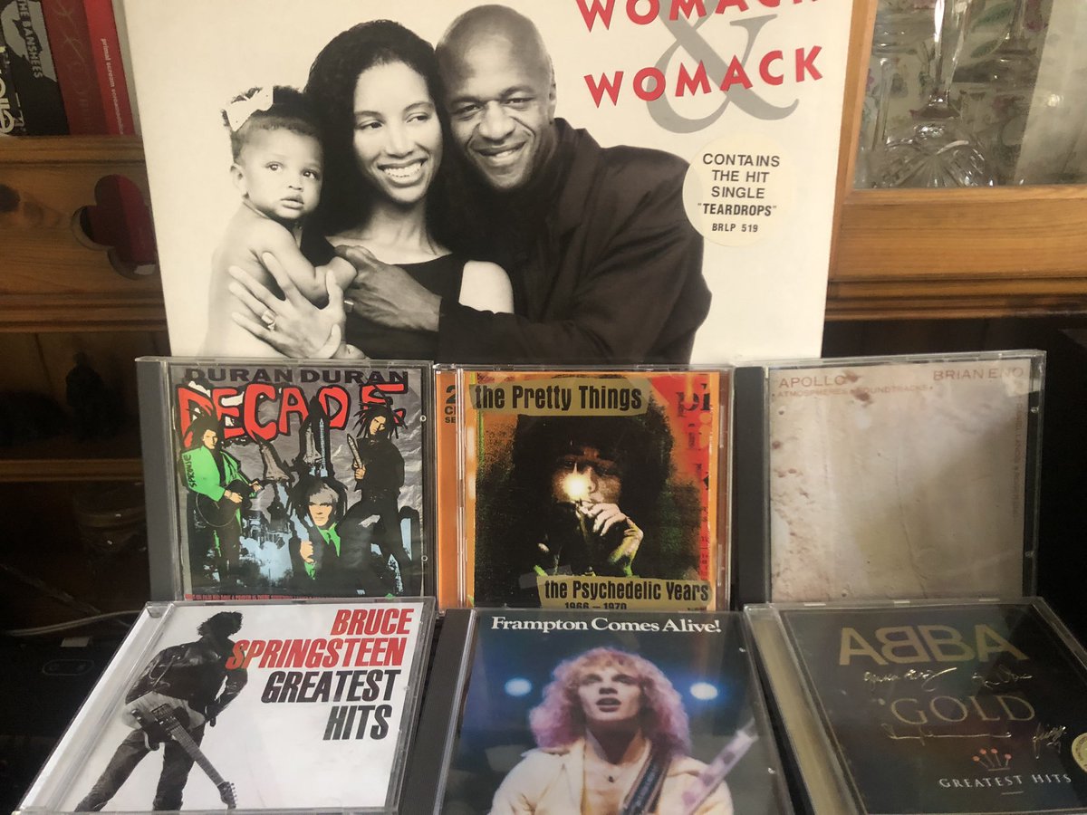 MagpieSaint's tweet image. Think I might take Mrs H and the mother in law to a charity shop again next weekend 
Just over a fiver