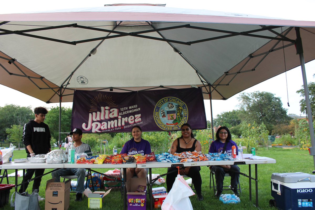 the12thward's tweet photo. Another successful movie night in the 12th ward. Our last movie night will happen, August 17th at Burroughs elementary 💜
Hope to see you there 💜
#12thward https://t.co/vorrYaqWTi