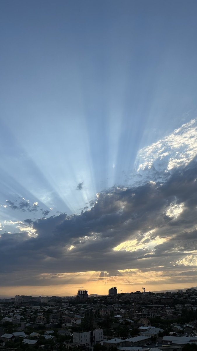 Andrew Bush (Data & AI) tweet media