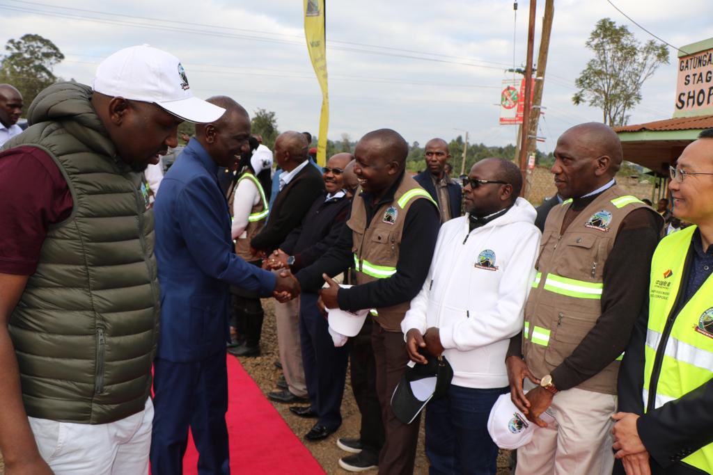 KeRRA_Ke's tweet photo. 2/2 The road which is 42.5 Kilometres is expected to spur economic growth in the area and ease access to resources and services.
#connectingdevolvedkenya https://t.co/sj2B6FKrjk