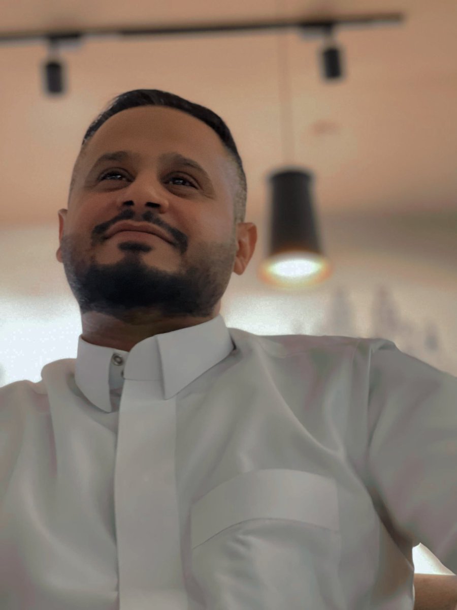 لَن يُصادفك الحظ بشخص مثلي مرتين...!!

#كلمتين_ونص #اين_تذهب_رسائلهم #كلمات_عابرة #مااجمل_الحب #هات_كلمه_لحبيبتك #خواطر #بوح