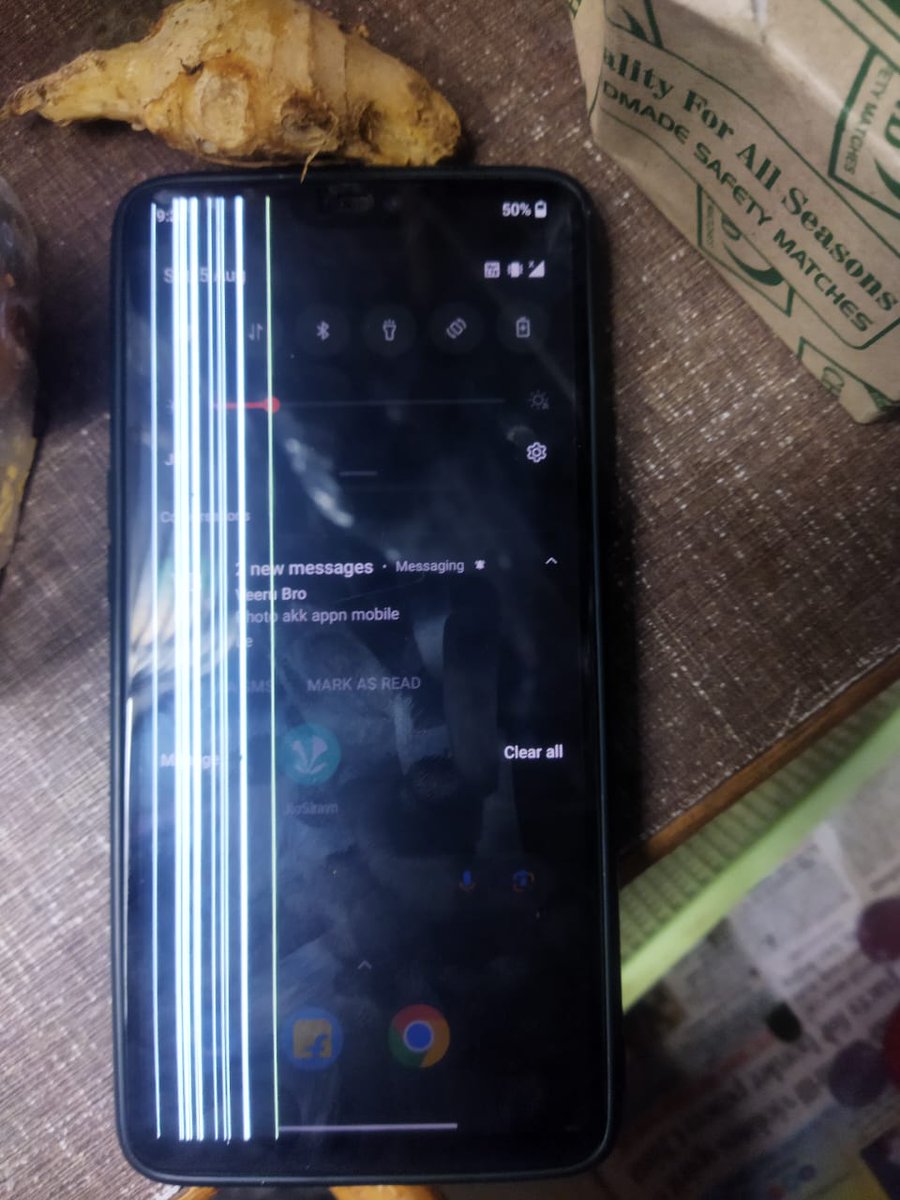 SrikanthVishw14's tweet photo. This is OnePlus 6 I had this problem it's bulshit @OnePlus_IN https://t.co/D0yrrtLT9V