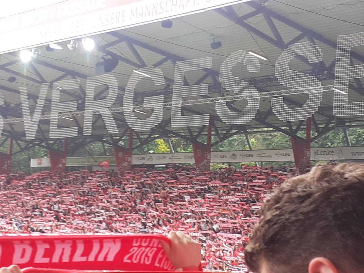 bonaldo30's tweet photo. Weer een mooi middagje Union Berlin 4-1 tegen Atalanta Bergamo https://t.co/BcYKUNsZEM