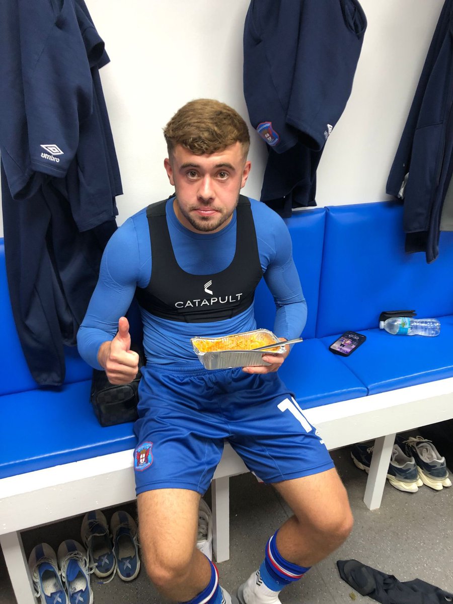 🍾 <a href="/VestaWealth/">Vesta Wealth</a> man of the match for <a href="/JonMellish1/">Jon Mellish</a> and post match food for <a href="/alfiemccalmont4/">Alfie McCalmont</a> from St Nicholas Arms 💙 #cufc