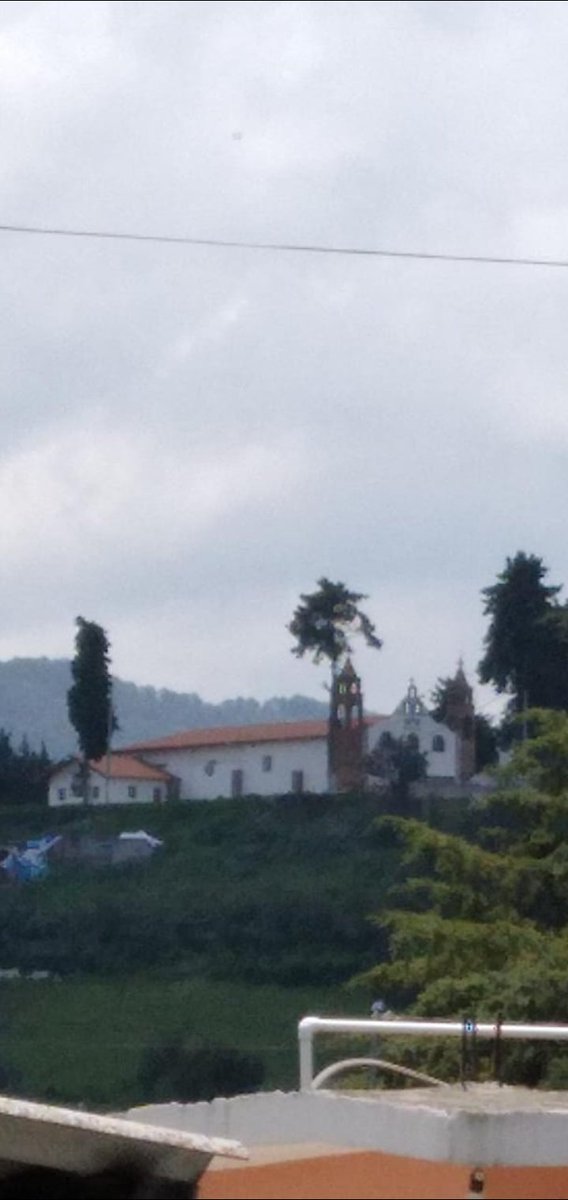 Capilla de Loreto jiquipilco su fiesta tradicional se da el 6 de enero es un lugar muy bello de nuestro municipio