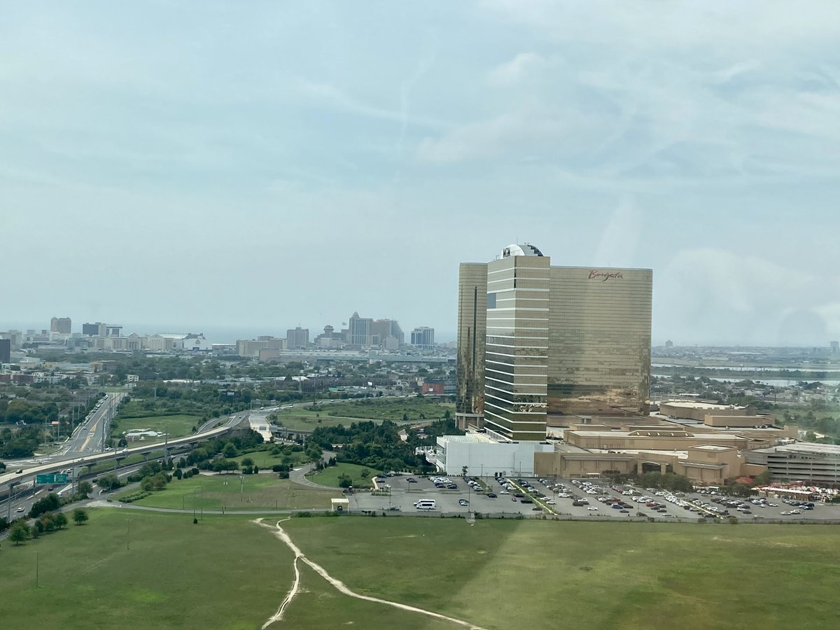 RobinStombaugh's tweet image. Beautiful day at @harrahsresort #AtlanticCity #DiamondPlus @CaesarsRewards