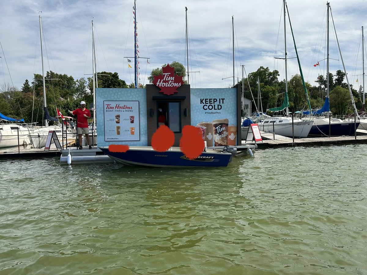 DRPSRoadSafety's tweet photo. Our Marine Unit naturally had to stop by the marine @TimHortons up in @TwpofScugog this weekend. Please ensure you stay safe on the water #LifeJackets #soberboating ^bb https://t.co/TLXvVmj1jQ