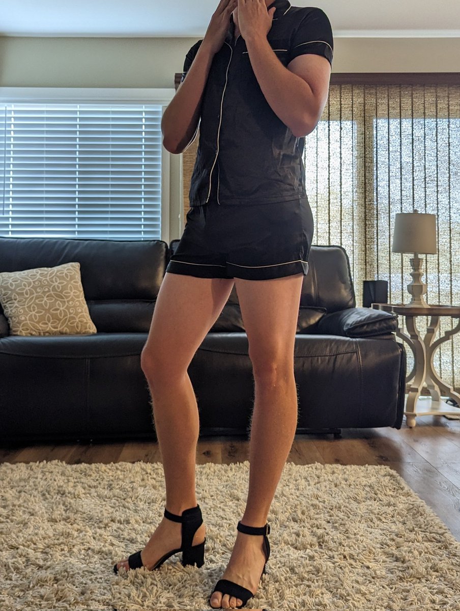 LadyJessica188's tweet photo. I'm ready for our sleep over!! Like if u want to play with me!

#sissy #sissies #sissybuttplug #buttplug #bnwo #bbc #sub #femboy #femdom #daddy #slut #sissybbc #lingerie #horny #bigcock #pawg #pawgbbc https://t.co/kdWnVzMPz8