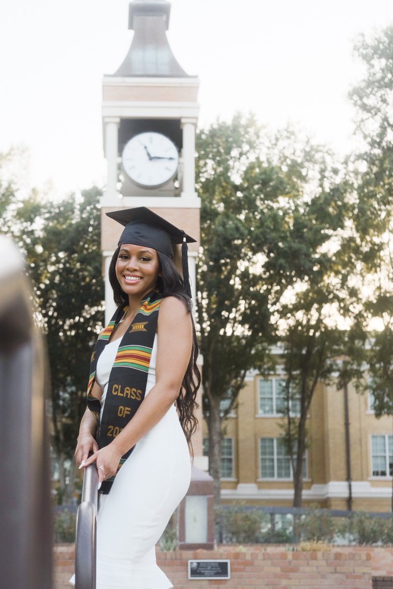Aulannapayton_'s tweet photo. “She is clothed with strength &amp; dignity, and laughs without fear of the future…”
Proverbs 31:25

She’s FiniSHed 🎓

August 5, 2023 @ 2:30
✨Bachelors of Psychology  ✨Minor in Criminal Justice https://t.co/Bd3WkUznfQ