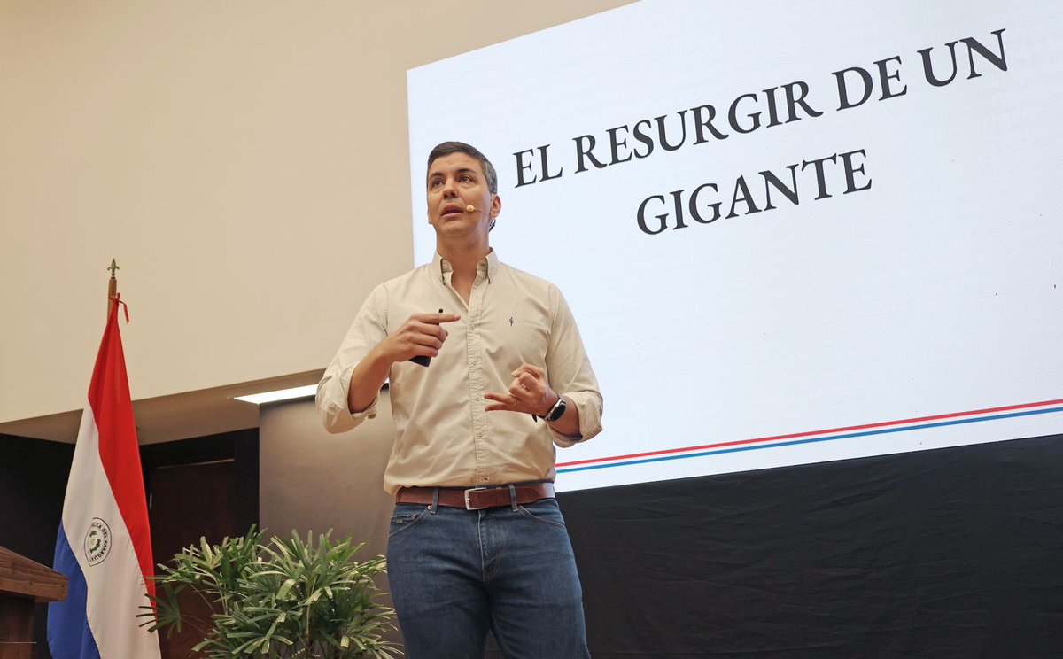 Santiago Peña tweet media