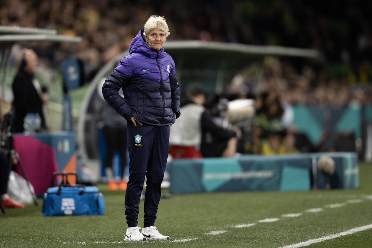 futebol_info's tweet image. Pia Sundhage, treinadora da Seleção Brasileira feminina, escreveu um texto em tom bastante emocionado para Ednaldo Rodrigues, presidente da CBF, pedindo para permanecer no cargo da Seleção.

🗞 @sportv 
📸 Thais Magalhães/CBF