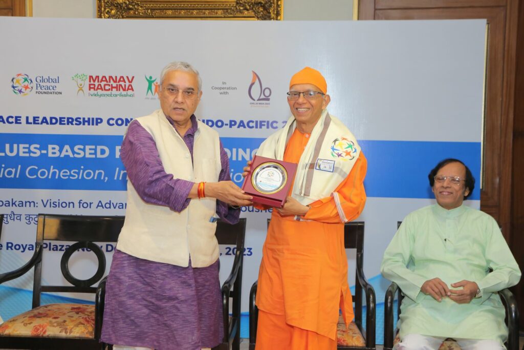 GlobalPeace's tweet photo. "India’s #GPLC2023 Values Based #Peacebuilding Track" examined the most effective models, practices, and tools for applying universally recognized ideals and values in education, youth leadership, and #CommunityPeacebuilding.

Check it out here: globalp...ce.info/43kxRax https://t.co/BCWUcEmgm9