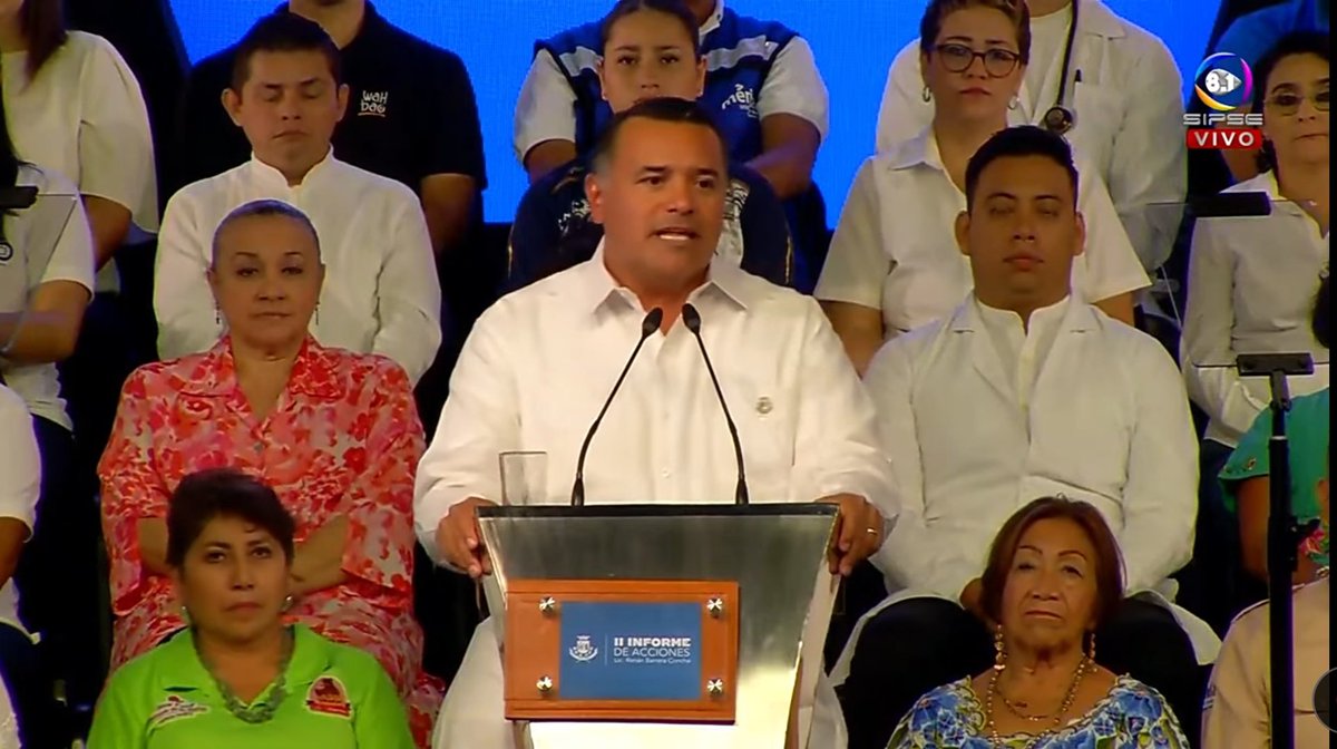 SIPSENOTICIAS's tweet photo. Anuncia @RenanBarrera la creación de 3 nuevos programas. Apoyo a la viudez por 3 mil pesos. Duplicar inversión en becas de transportes y beca para mujeres autónomas, estudiantes que también son mamás. https://t.co/hqj23tA1dZ