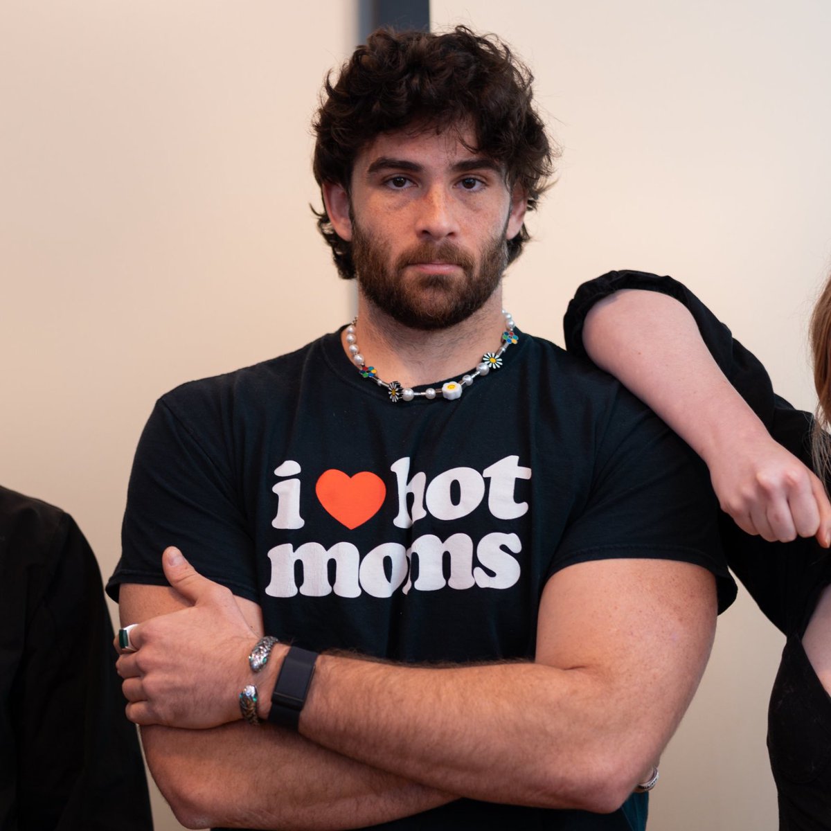 hasanscinema's tweet photo. this shirt will always be iconic https://t.co/JN1H2ZLGY3