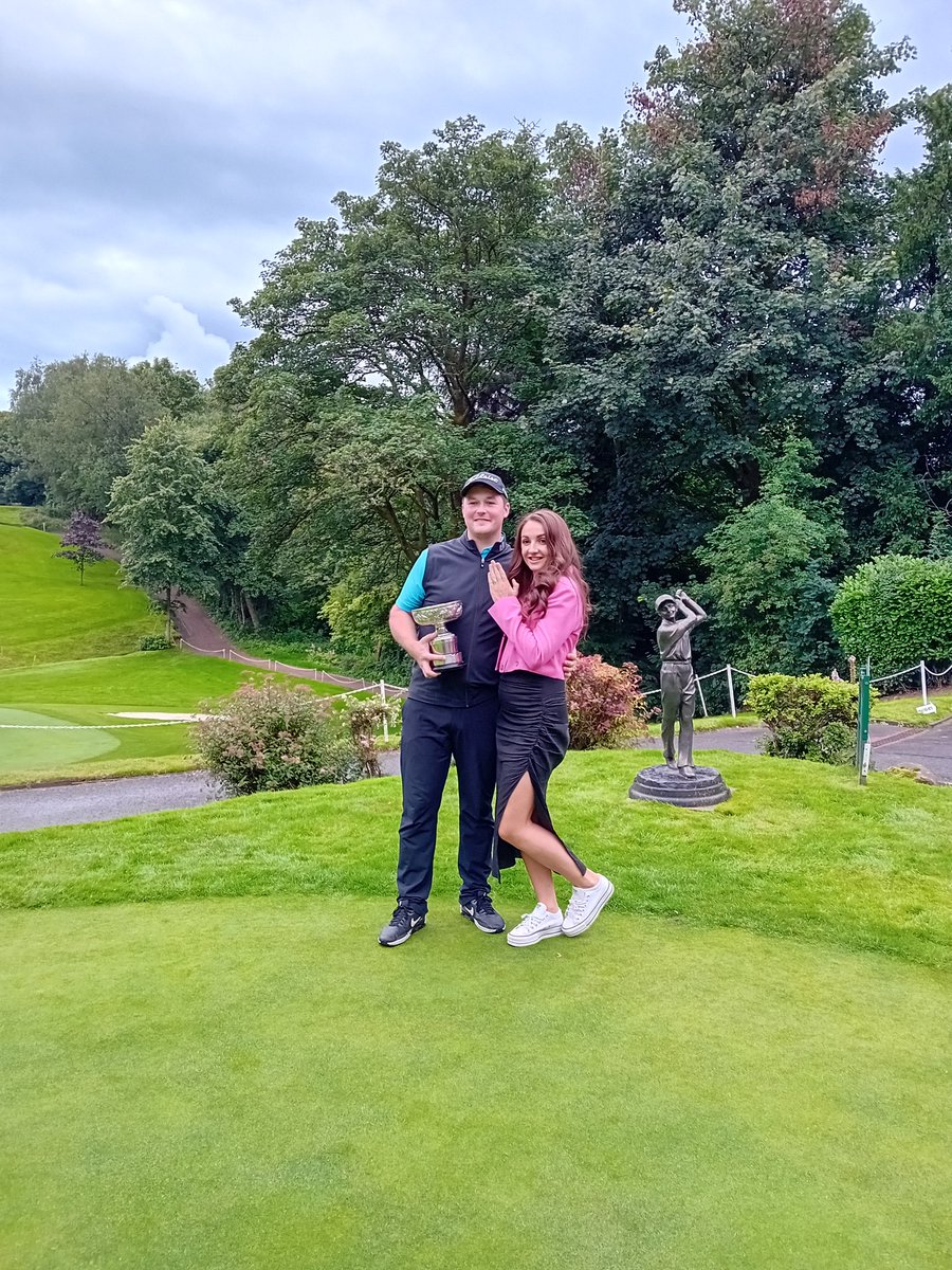 Easter Moffat Golf Club tweet media