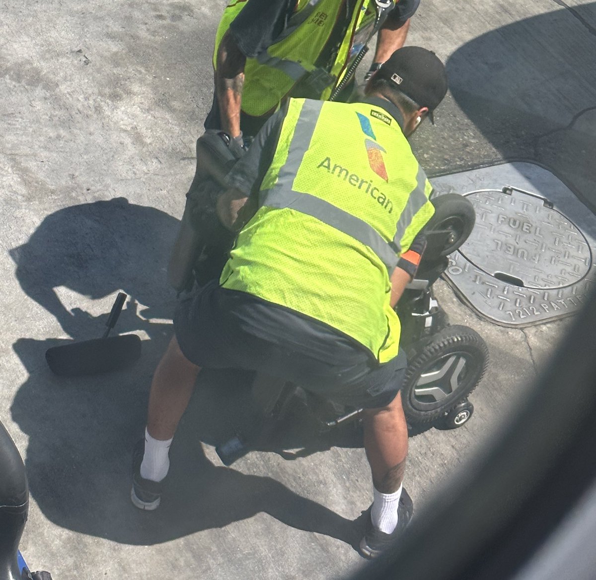 WCTravelOrg's tweet image. For the first time ever, I actually witnessed @AmericanAir destroy my wheelchair in real time. It was improperly loaded on the baggage belt and flipped off onto the pavement. Sadly, I don’t have video but do have this photo. They weren’t going to say a single word to me about it.