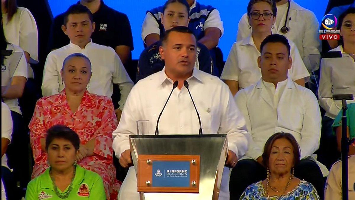SIPSENOTICIAS's tweet photo. Entre el Gobierno Federal, Estatal y Municipal, se están invirtiendo 1500 MDP en el centro de la ciudad. – @RenanBarrera en su segundo informe de acciones. https://t.co/C5lQFaEc81