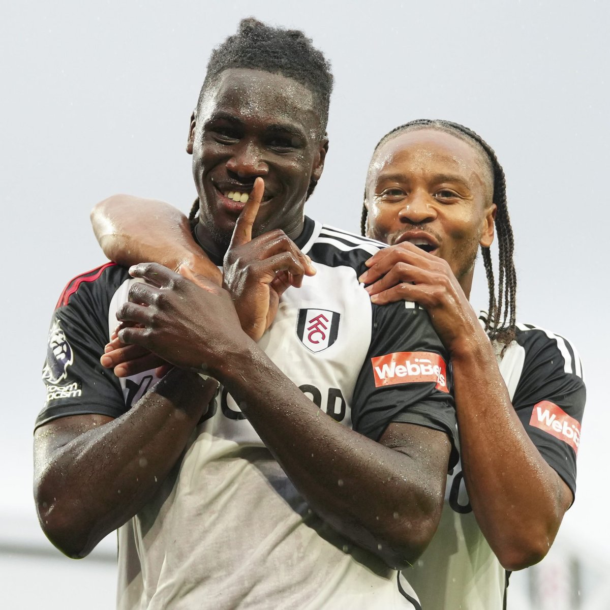 HammyEnd's tweet photo. Highlights: #Fulham 2-1 #Hoffenheim - watch all the action as Raul #Jimenez and Calvin #Bassey gave the Whites a win in their final pre-season friendly
https://t.co/WDron8QaFY #ffc #coyw #FULHOF https://t.co/DmQT1Ova1J