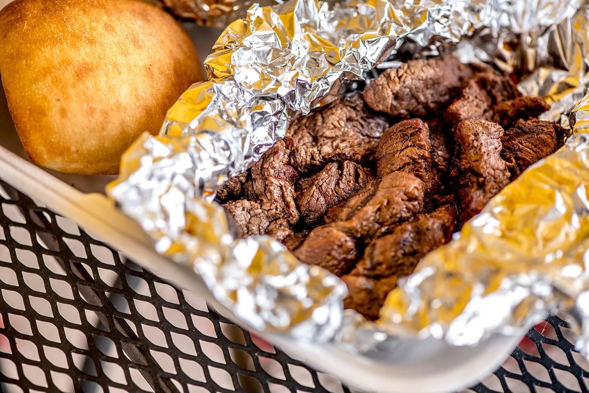 LittleMiamiFTR's tweet photo. Steak it Eazy is a favorite every year and a big supporter of the Little Miami Community! Come see them on August 26th from 3-8 at Little Miami High School!
#steakiteazy #foodtrucks #streetfoodfinder #littlemiami https://t.co/1uiHGNePe7