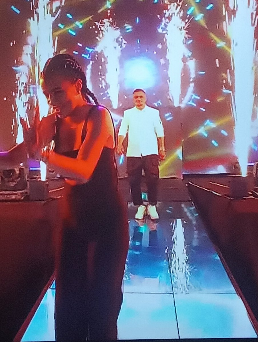 legiedz's tweet photo. kiedy udało wam się wyjebać na kasę pół Polski
#clout #cloutmma #lexy #peszko https://t.co/bZkuLSEAK6