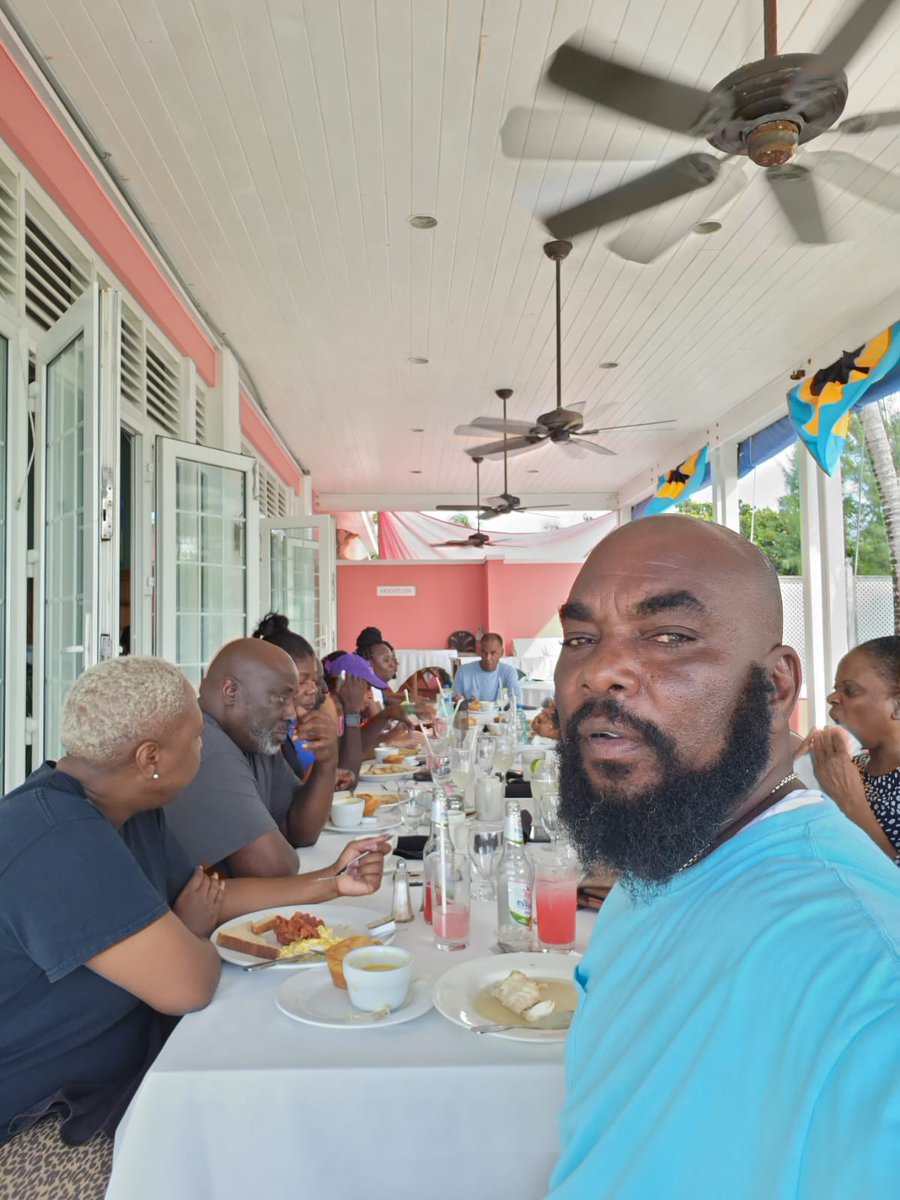 RCNP Beach Yoga &amp; Breakfast #MentalHealthMatters #rotary #rcnp #yoga