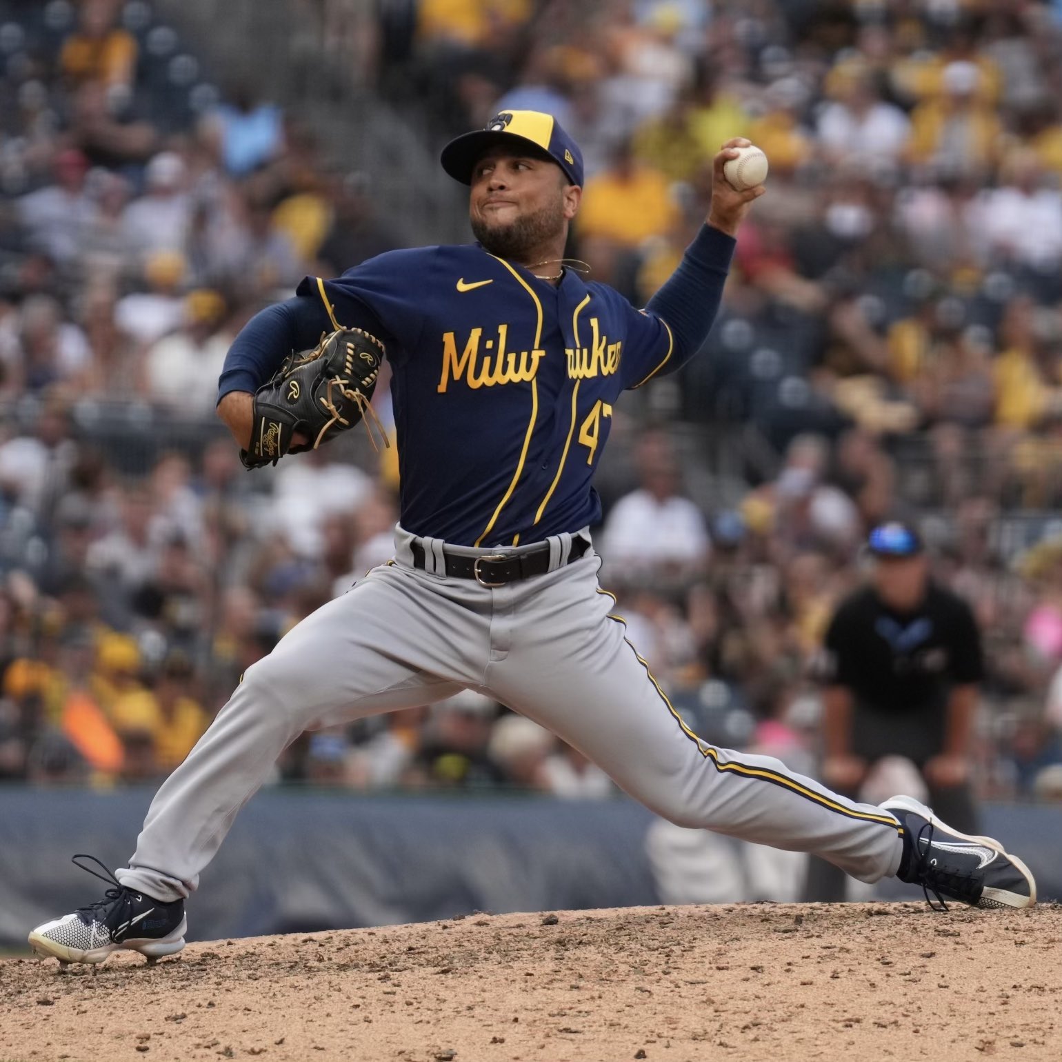 Milwaukee Brewers Throwback Uniforms