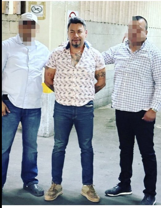 RoninShaolin's tweet photo. Agarraron al costal de manteca y esteroides. Anda muy risueño: ¿será que sabe que más tardaron los ministeriales en agarrarlo que el gobernador @RGC_Mx en soltarlo? Démosle seguimiento para evitar que el Patitas de Zancudo lleve su proceso en libertad. Mi reto firme. Retuit x fa. https://t.co/WeIF9rY1EZ