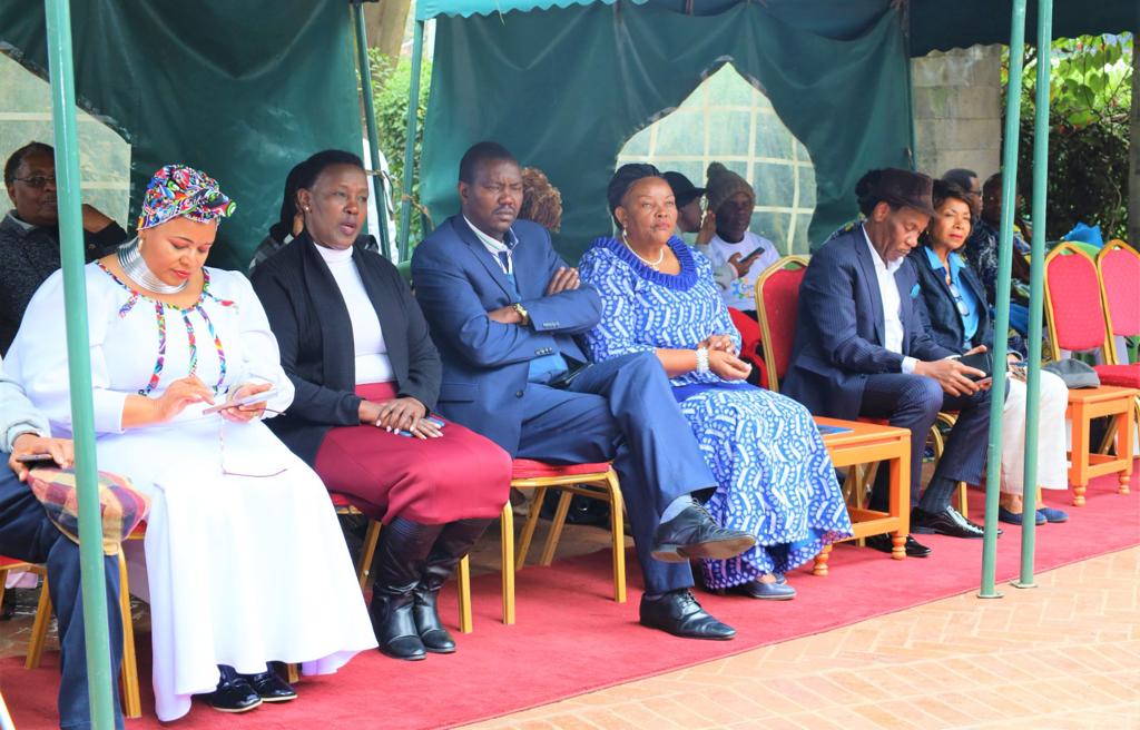 EriqueOmondy's tweet photo. Together with her fellow Senate Ad Hoc Committee Members that is pushing for Compensation to the Kenyan Victims of the 1998 US Embassy Bombing,@BeatriceOyomo attends the Victims Prayer Day at the August 7th Memorial Park in Nairobi.
#SINGOWA https://t.co/t4lMAqVjq6